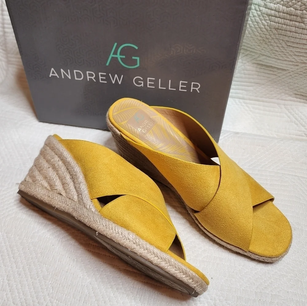 Andrew Geller Kimber Espadrille Wedge Sandal. Yellow faux suede.  Size 9.